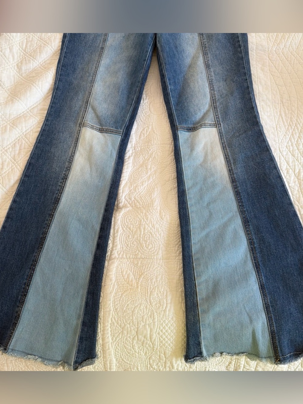 Cute Patchwork Flare Jeans - Picture 2 of 3